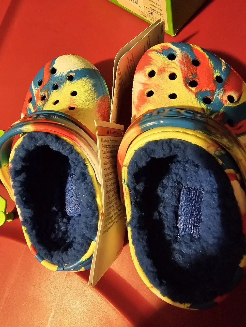 Crocs Classic Rainbow Tie Dye Clogs Sandals Size C6 Unisex Kid Lined Slippers
